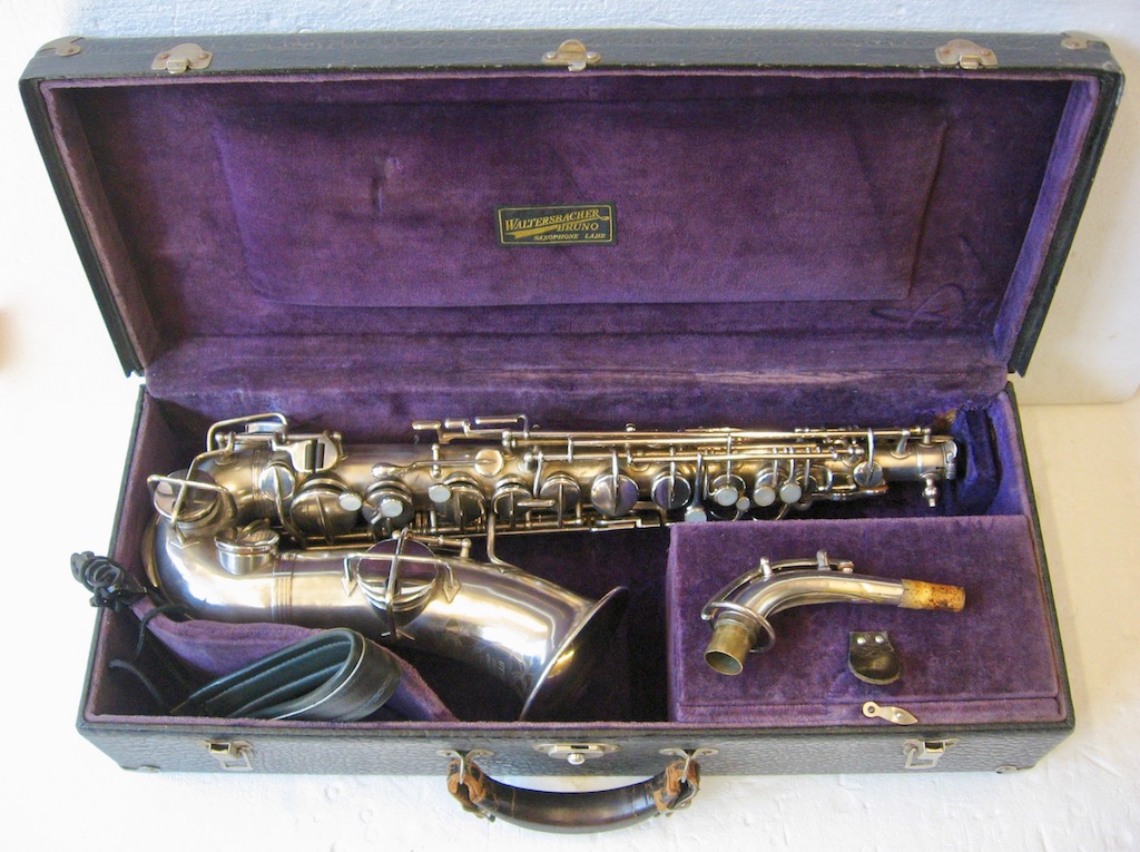 Utona De Luxe Alt Saxophon Bj.: ca. 1930 Utona De Luxe Alt Saxophon Bj.: ca. 1930